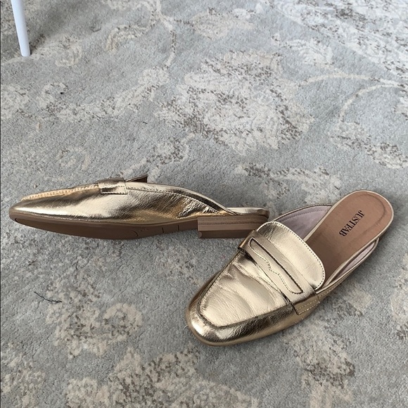 Mules - Picture 2 of 4